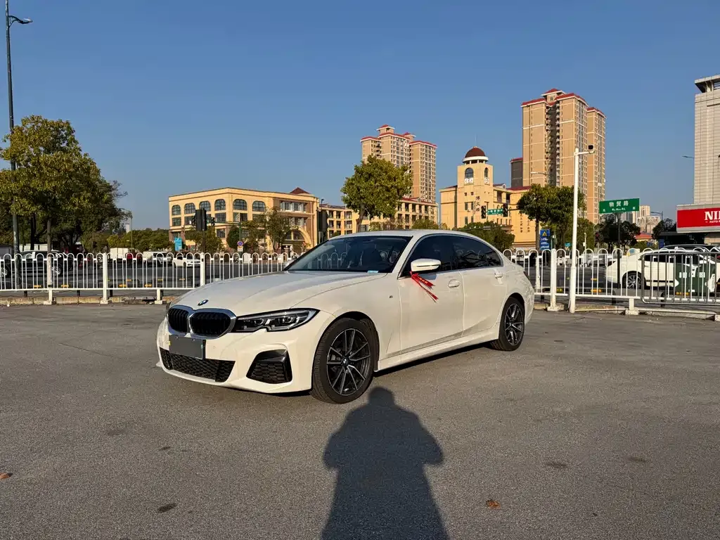 BMW 3 Series — фото 1