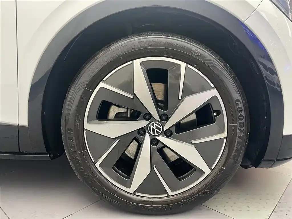Volkswagen ID.4 Crozz — фото 10