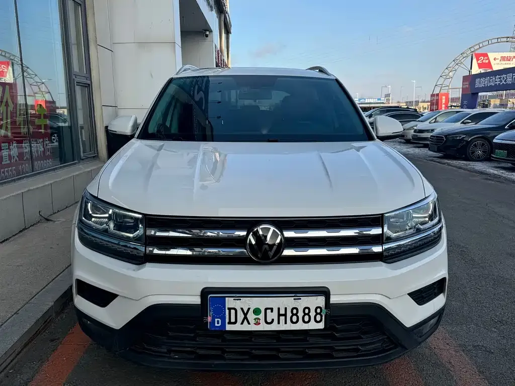 Volkswagen Tharu — фото 9