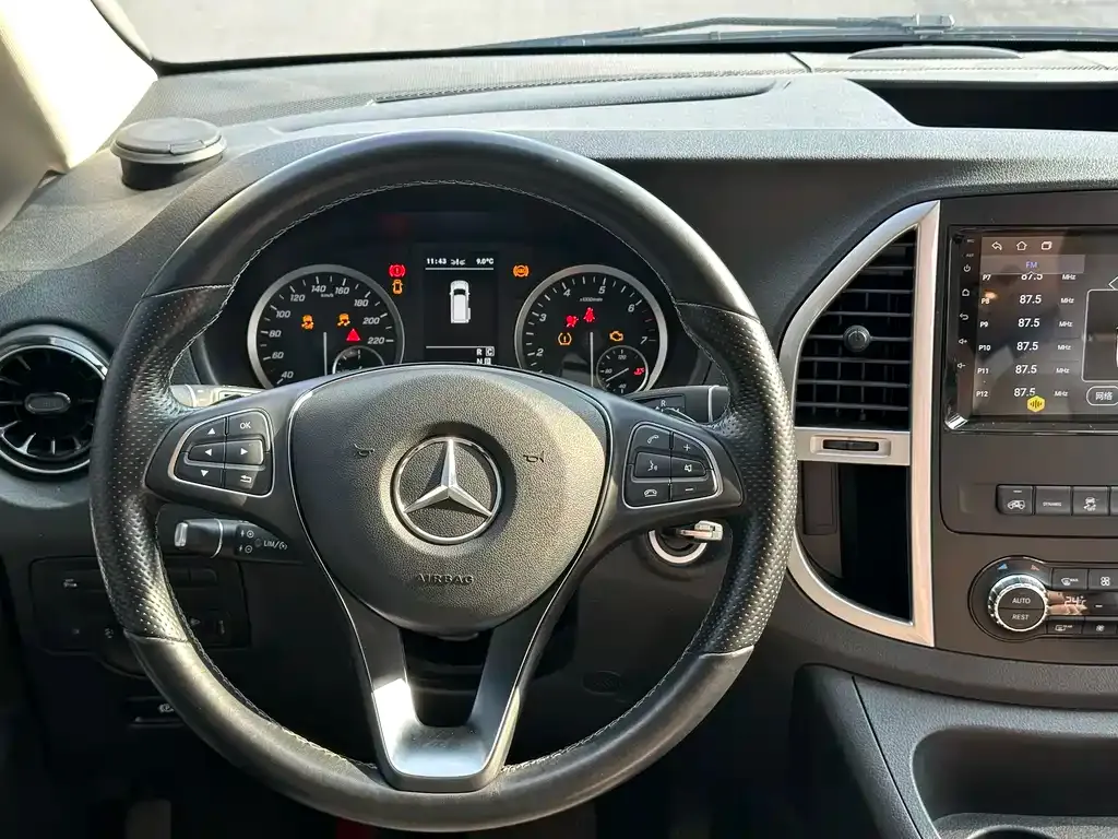 Mercedes-Benz Vito — фото 3