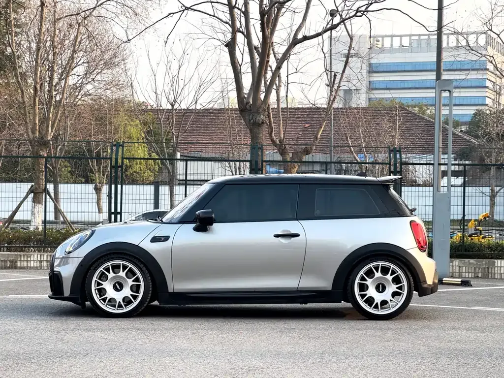 MINI Cooper (3-door) — фото 10