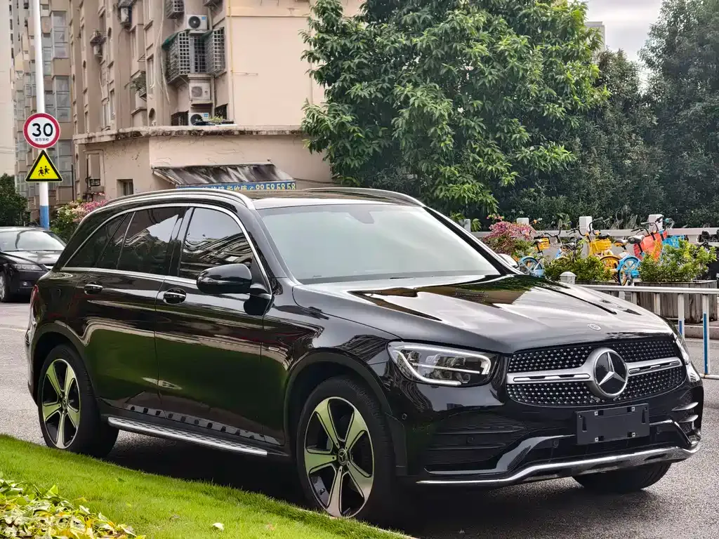 Mercedes-Benz GLC — фото 9