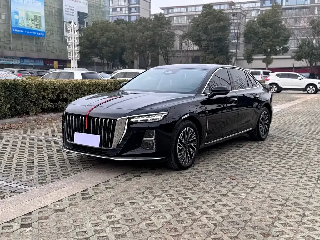 Hongqi H5 — фото 1