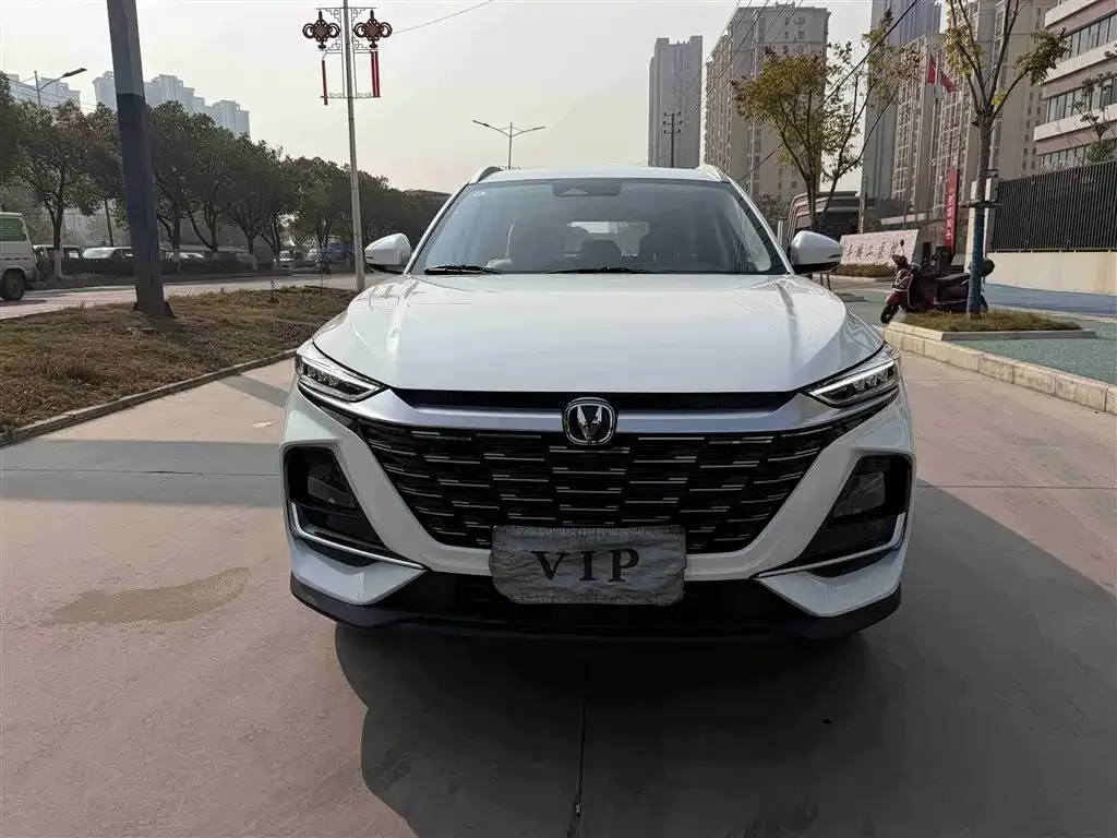 Changan CS75 — фото 2