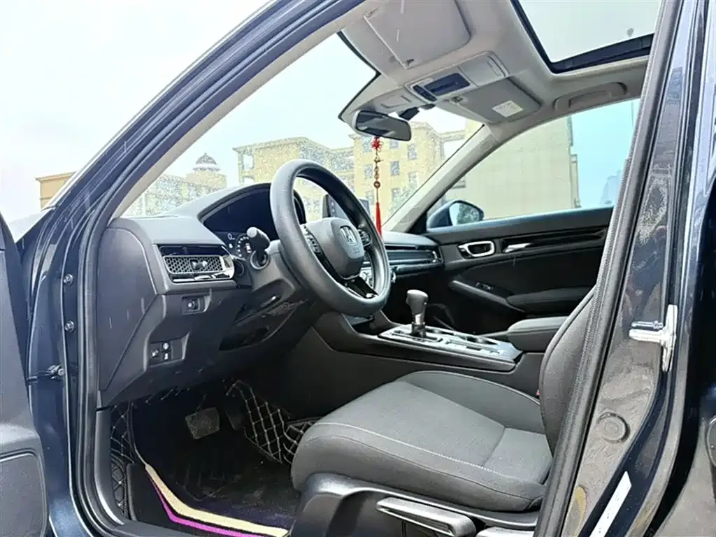 Honda Civic — фото 10