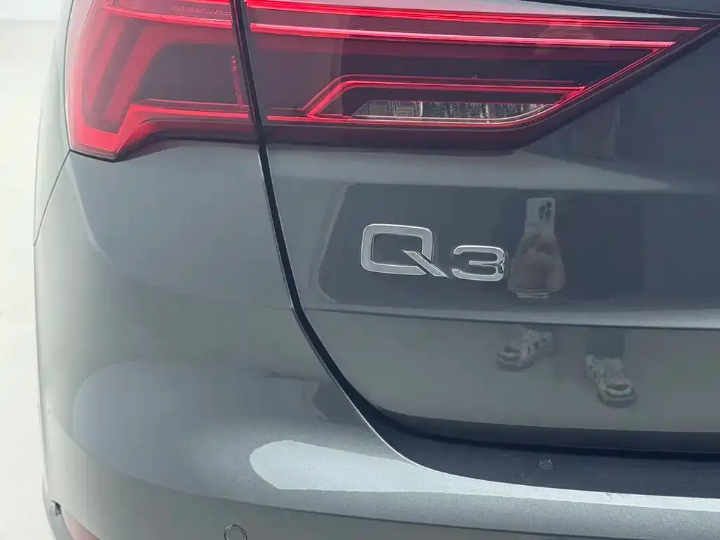 Audi Q3 — фото 2