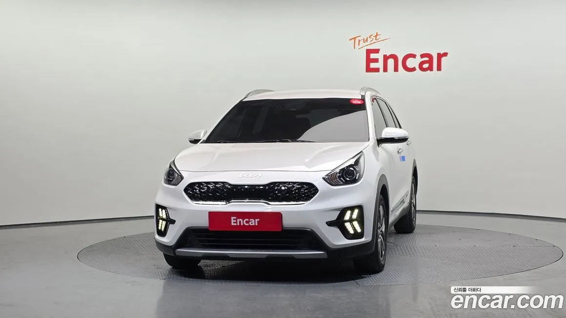 Kia Niro — фото 2