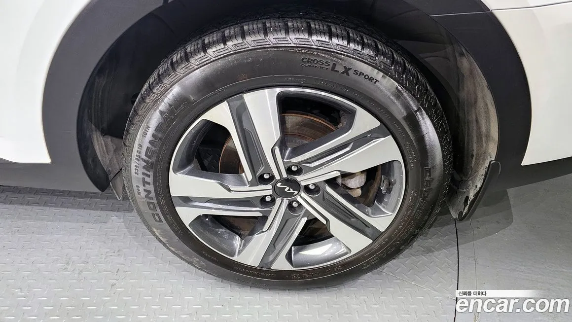 Kia Sorento — фото 7