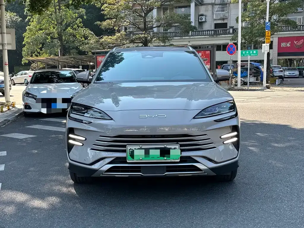 BYD PLUS New Energy — фото 6