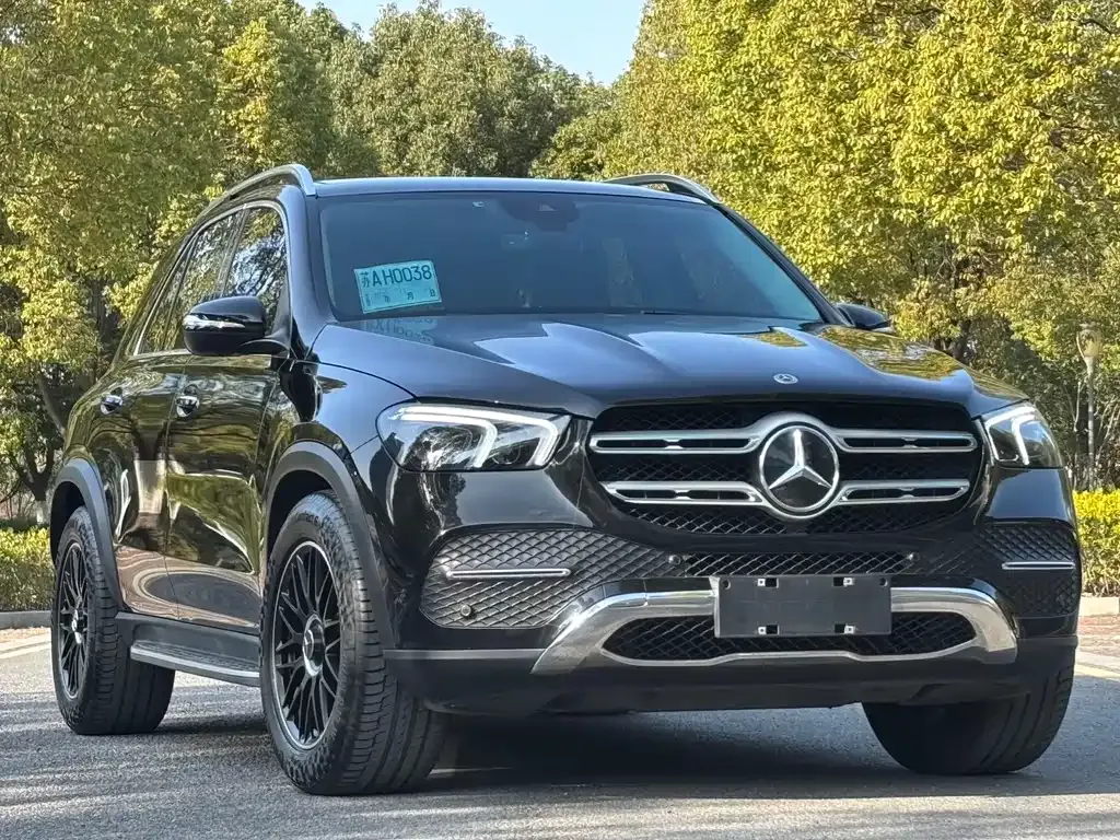 Mercedes-Benz GLE — фото 7
