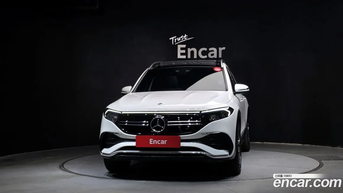 Mercedes-Benz EQB — фото 4