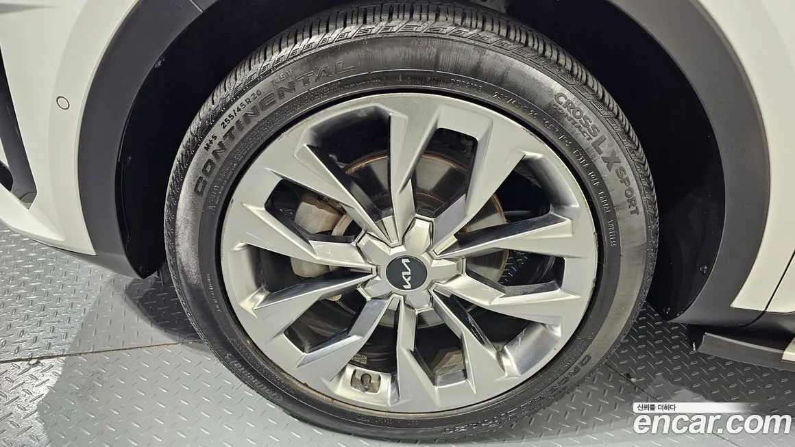 Kia Sorento — фото 5