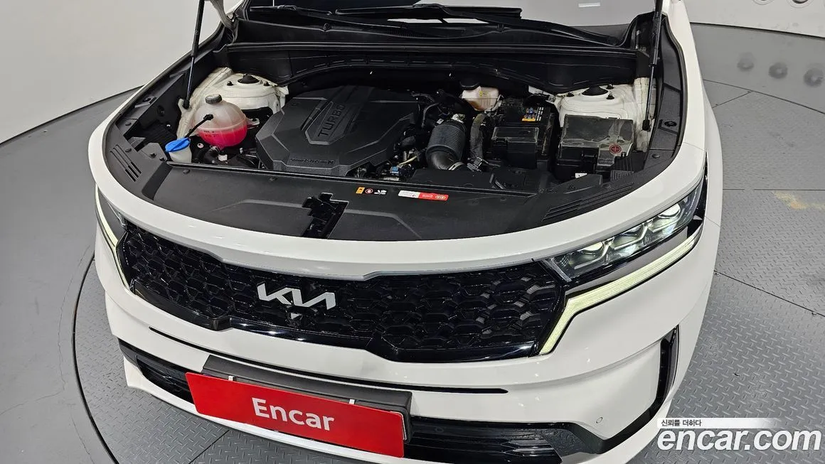 Kia Sorento — фото 7