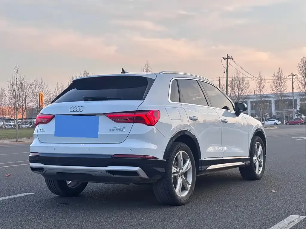 Audi Q3 — фото 5