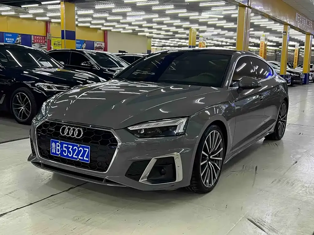 Audi A5 (Import) — фото 1