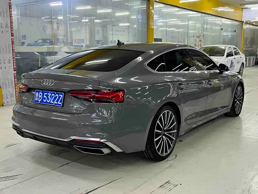 Audi A5 (Import) — фото 3