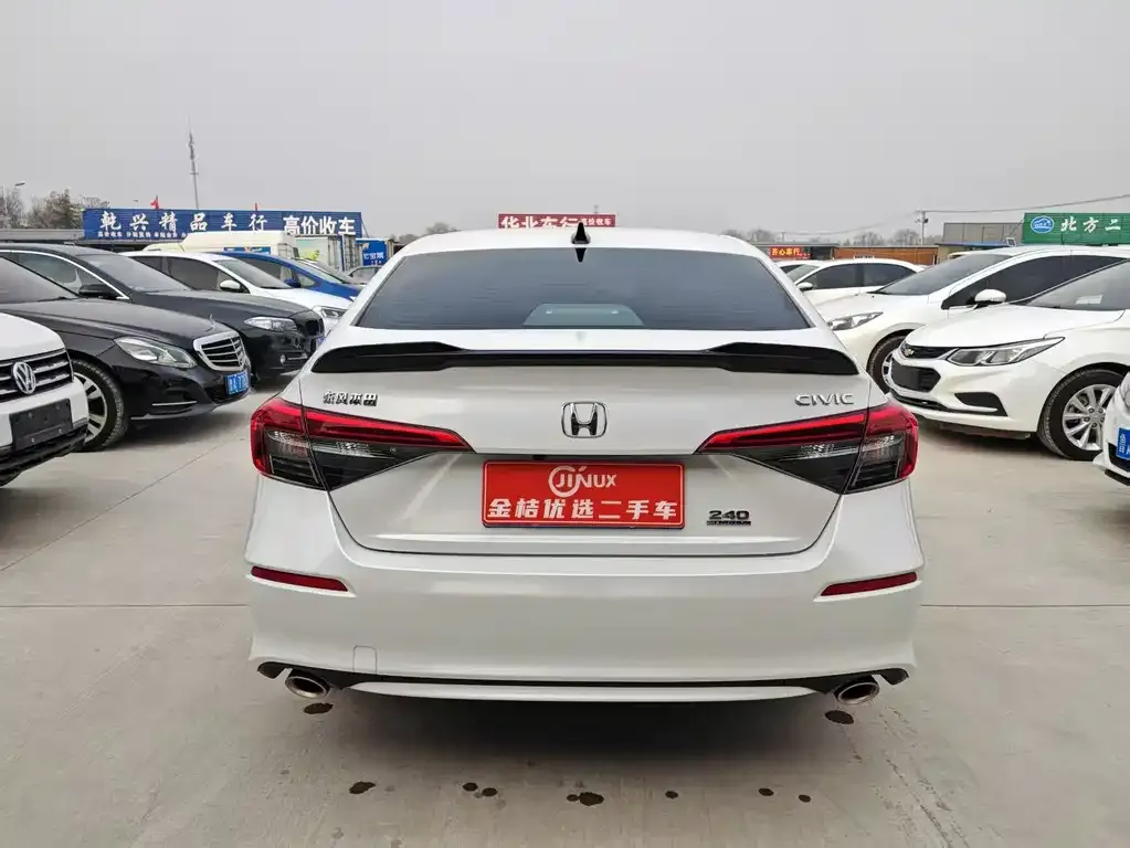 Honda Civic — фото 9