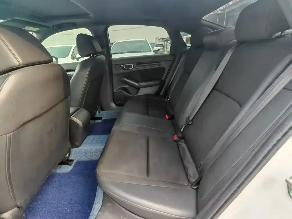Honda Civic — фото 4