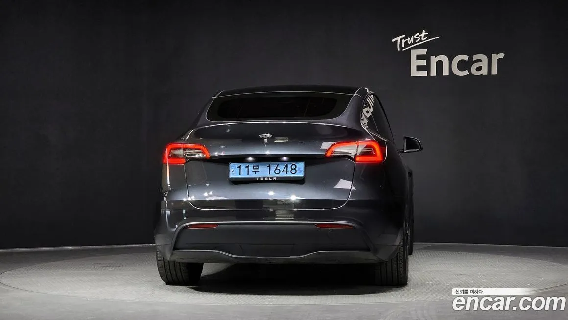 Tesla Model Y — фото 4