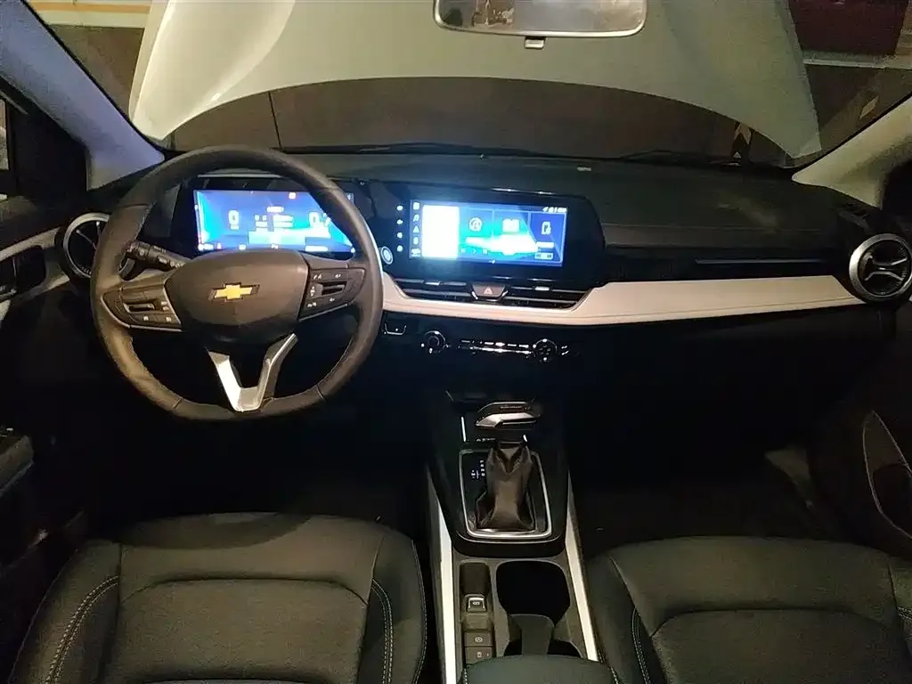 Chevrolet Monza — фото 10