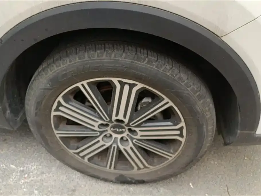 Kia Sportage — фото 6