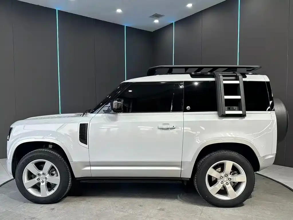 Land Rover Defender — фото 3