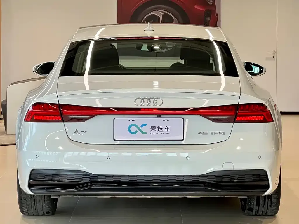Audi A7 — фото 9