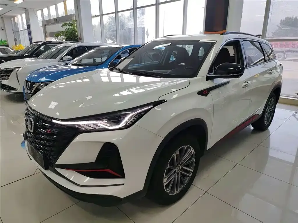 Changan CS75PLUS — фото 9
