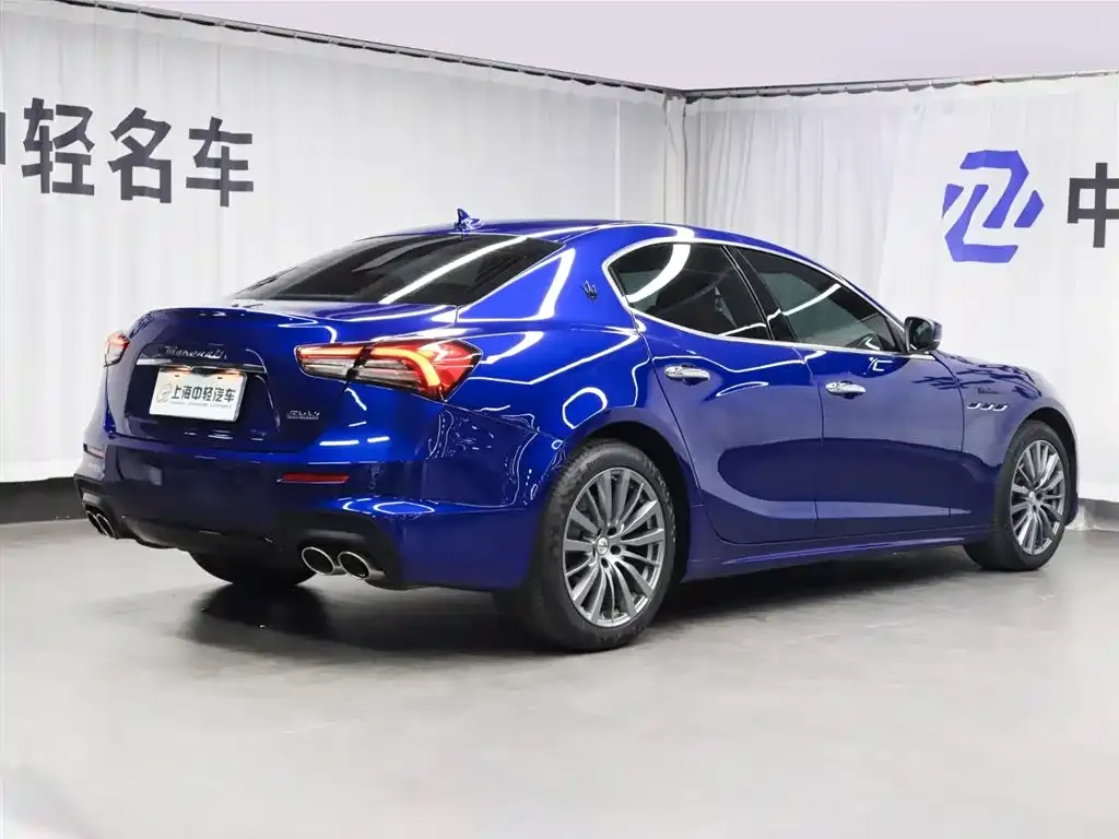 Maserati Ghibli — фото 10