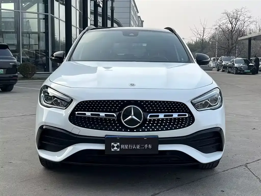 Mercedes-Benz GLA — фото 7