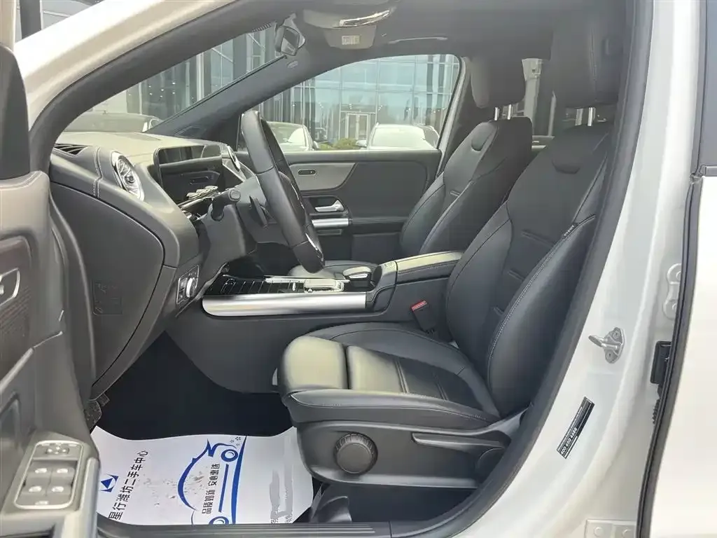 Mercedes-Benz GLA — фото 4
