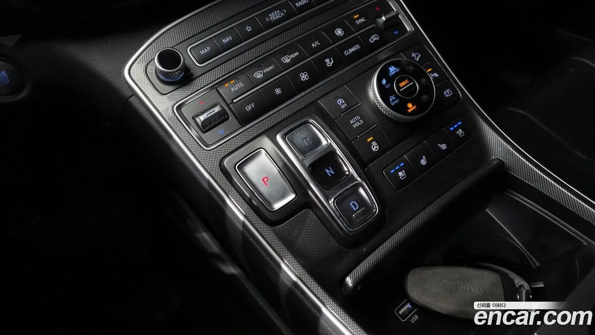 Hyundai Santafe — фото 6