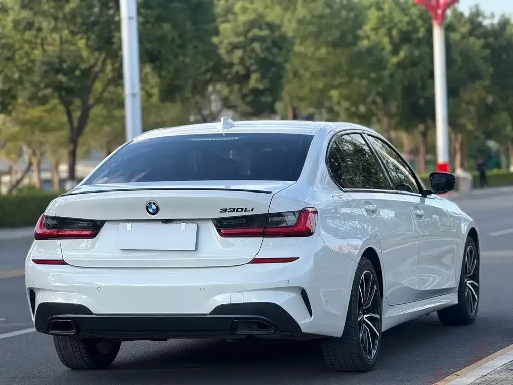 BMW 3 Series — фото 10