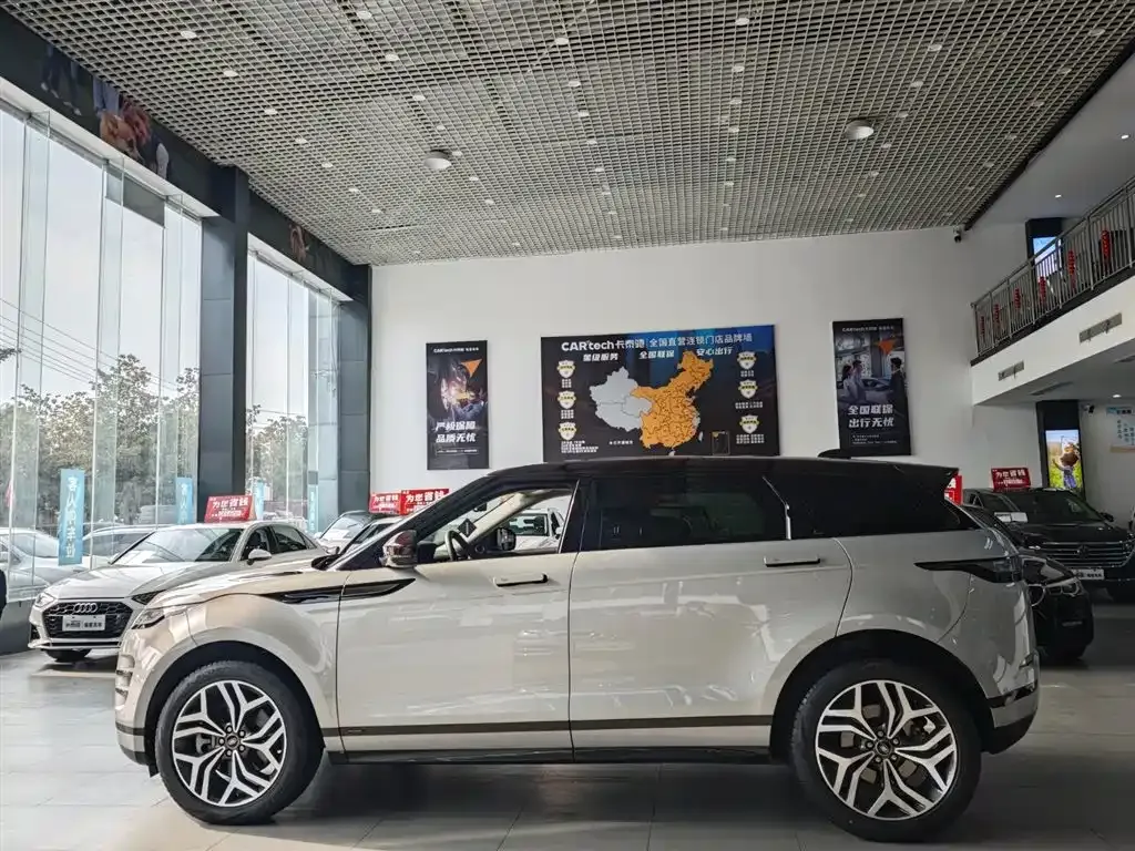 Land Rover Evoque — фото 6