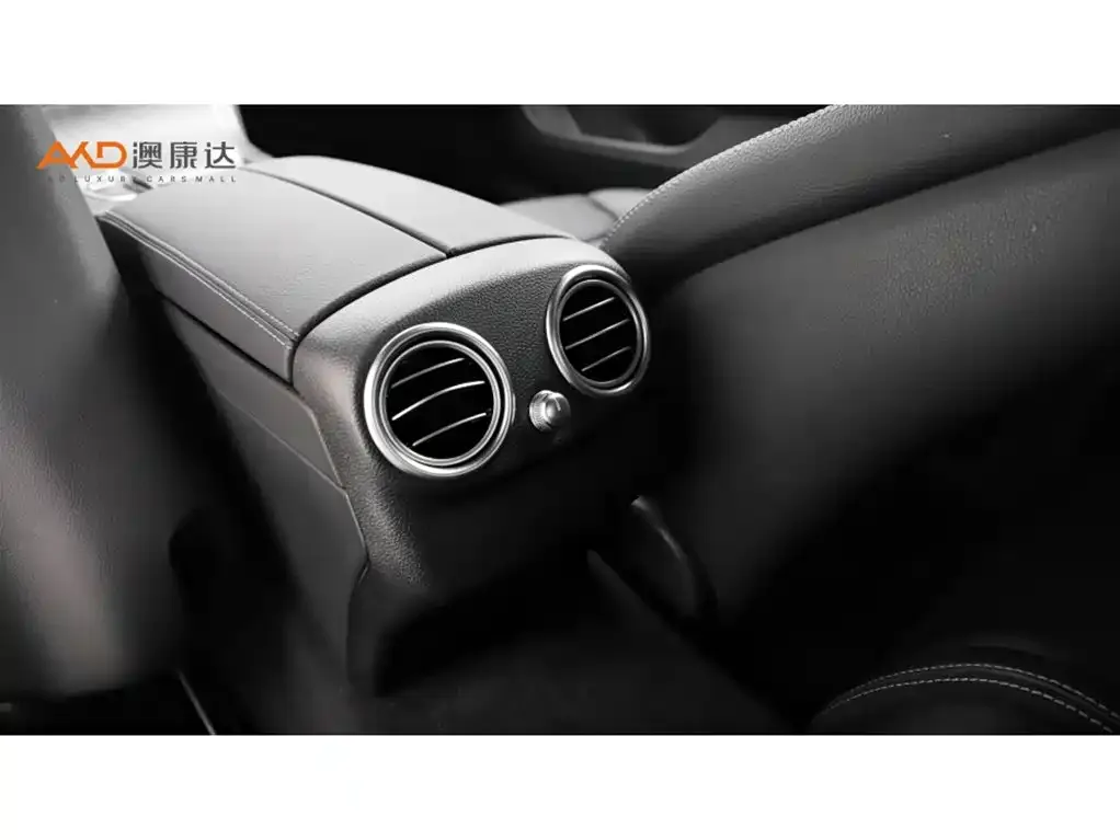 Mercedes-Benz C-Class (Import) — фото 4