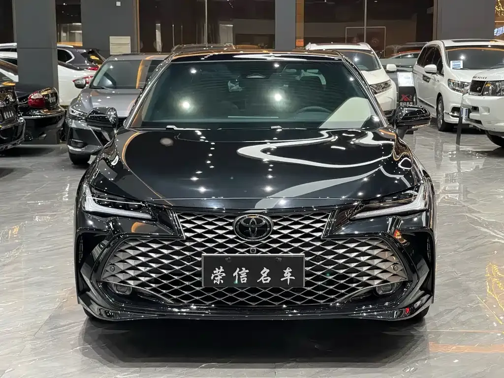 Toyota Avalon — фото 10