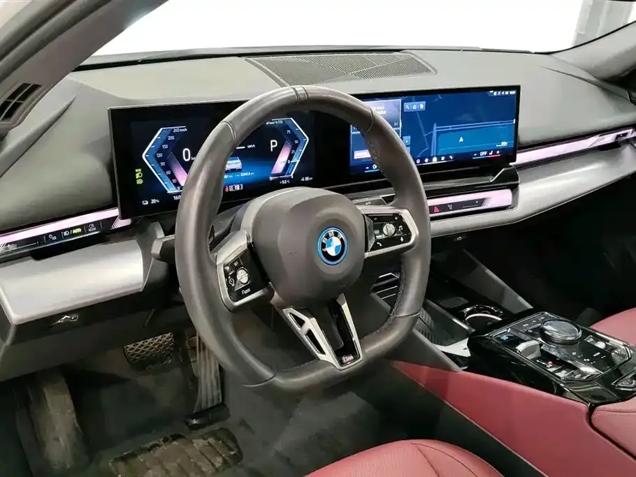 BMW i5 — фото 4
