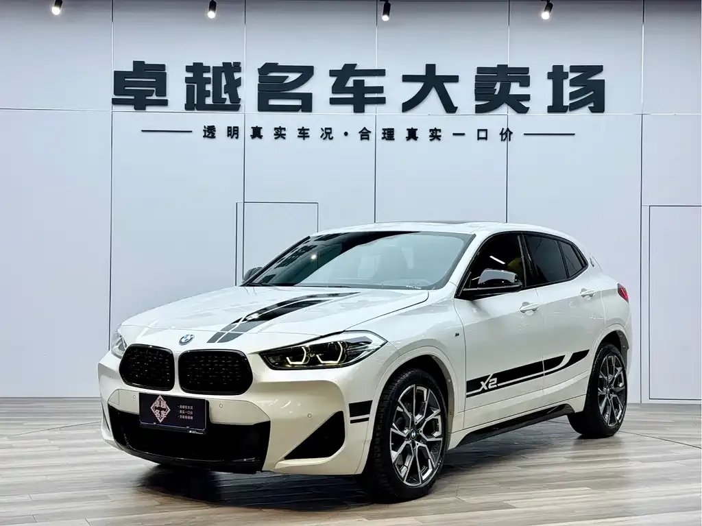 BMW X2 — фото 1