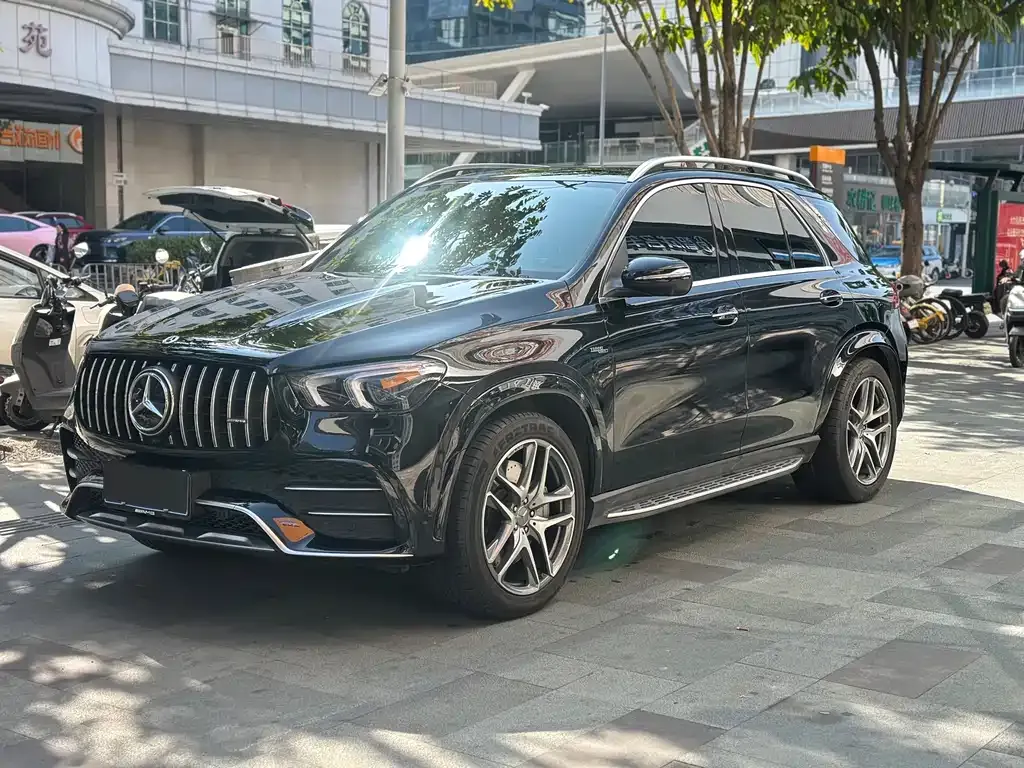 Mercedes-Benz GLE AMG — фото 1