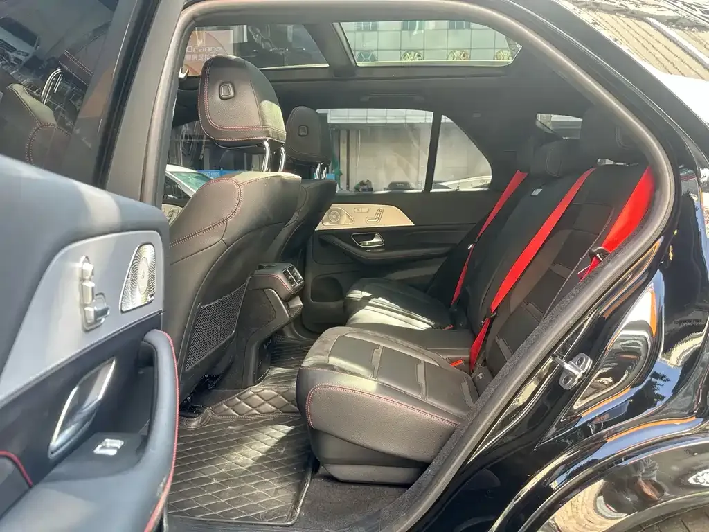 Mercedes-Benz GLE AMG — фото 3