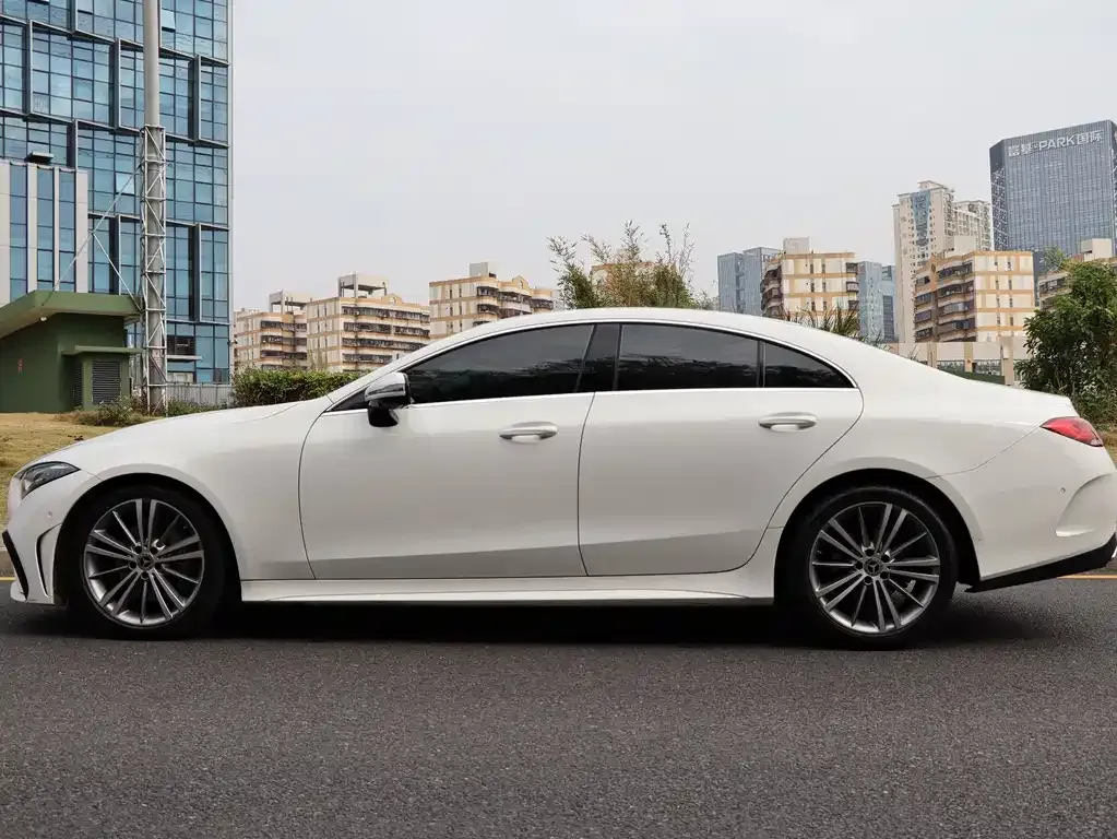 Mercedes-Benz CLS — фото 9