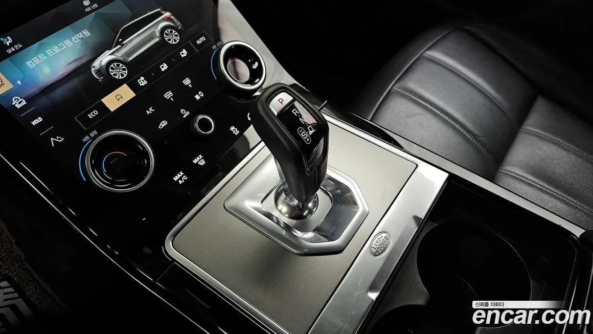 Land Rover Range Rover Evoque — фото 10