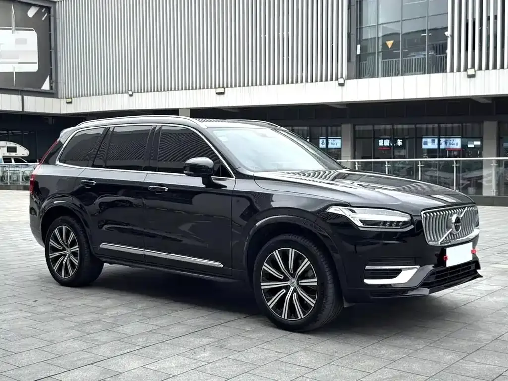 Volvo XC90 — фото 4