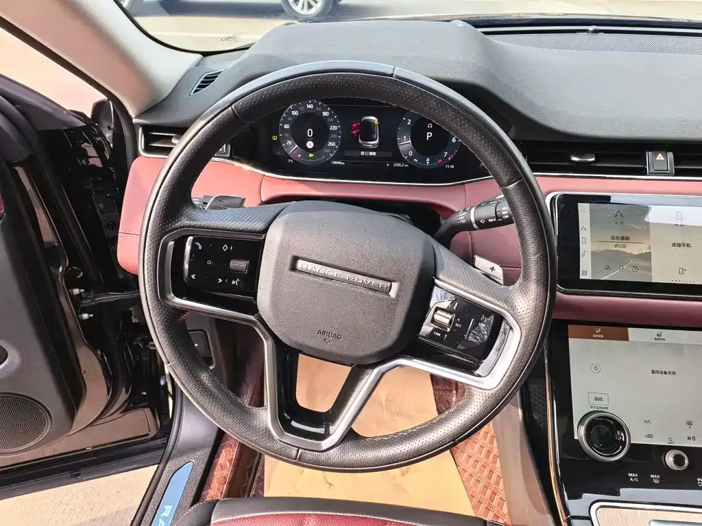 Land Rover Evoque — фото 5
