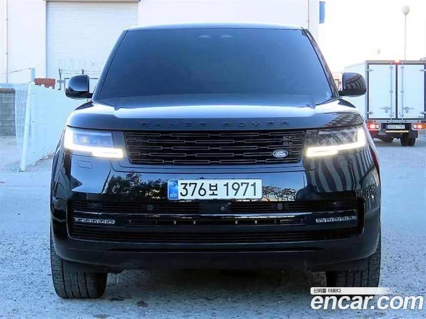 Land Rover Range Rover — фото 1