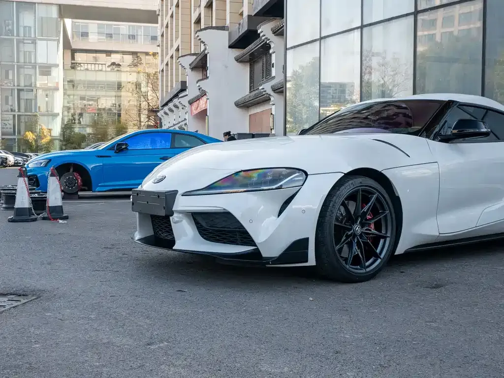 Toyota Supra — фото 4