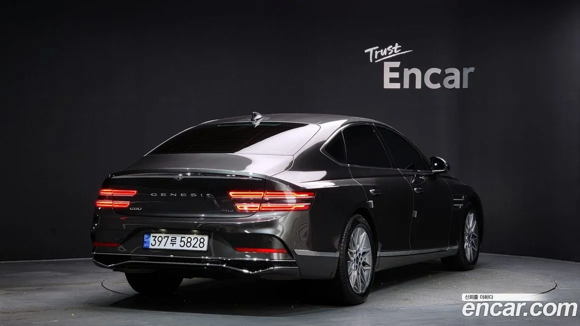 Genesis G80 — фото 2
