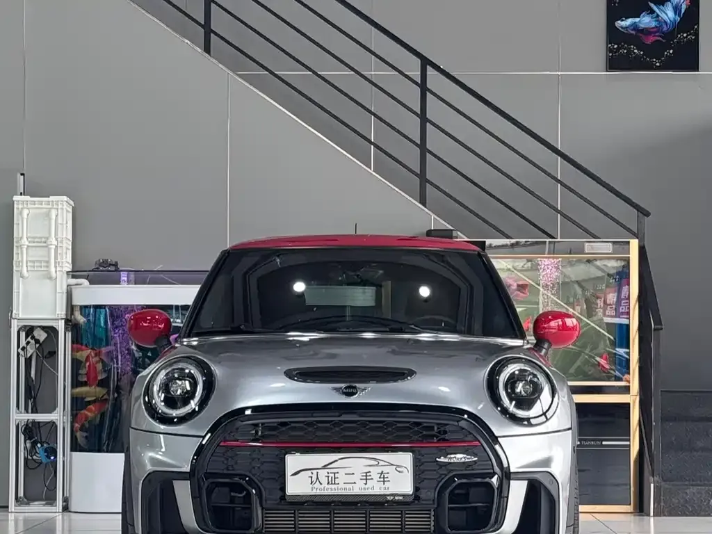 MINI Countryman JCW — фото 7