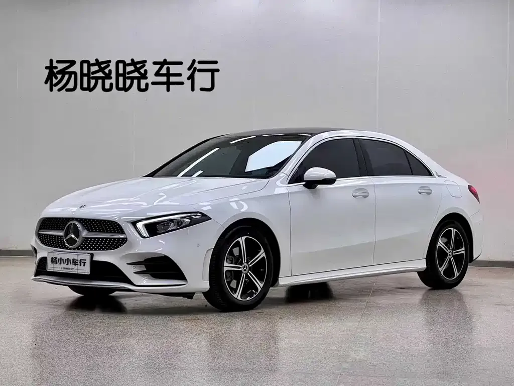 Mercedes-Benz A-Class — фото 1