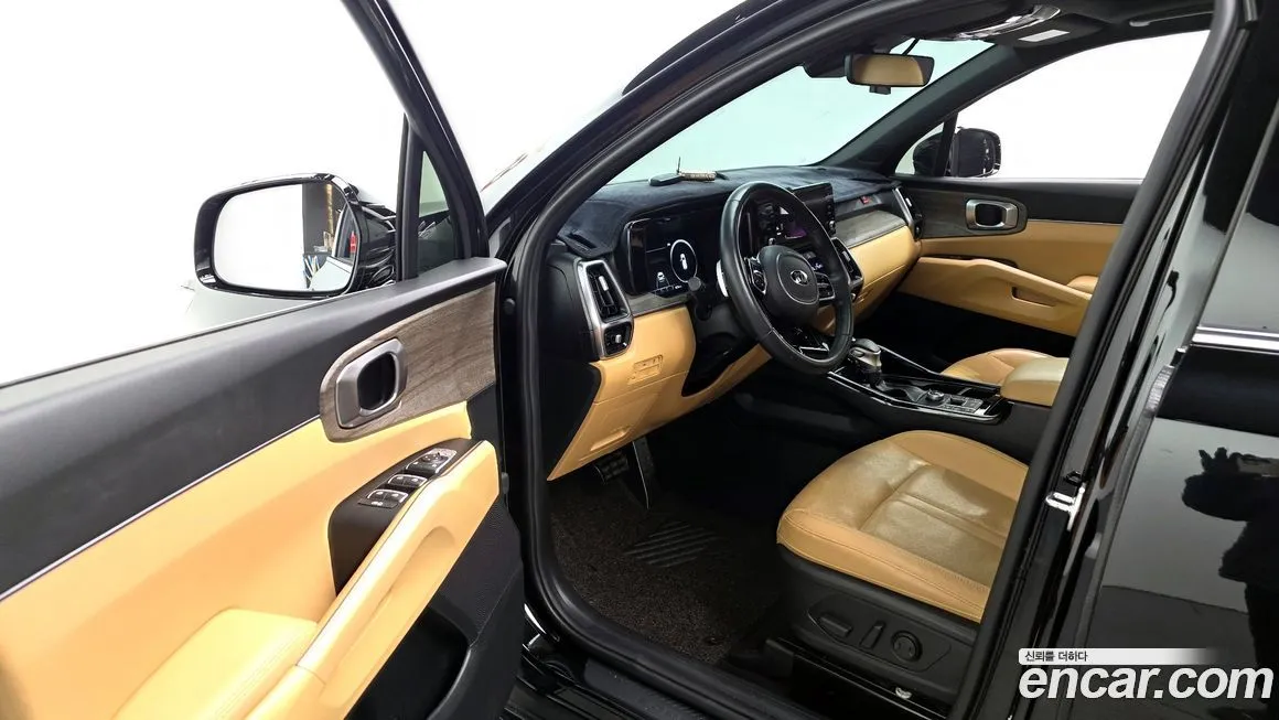 Kia Sorento — фото 8